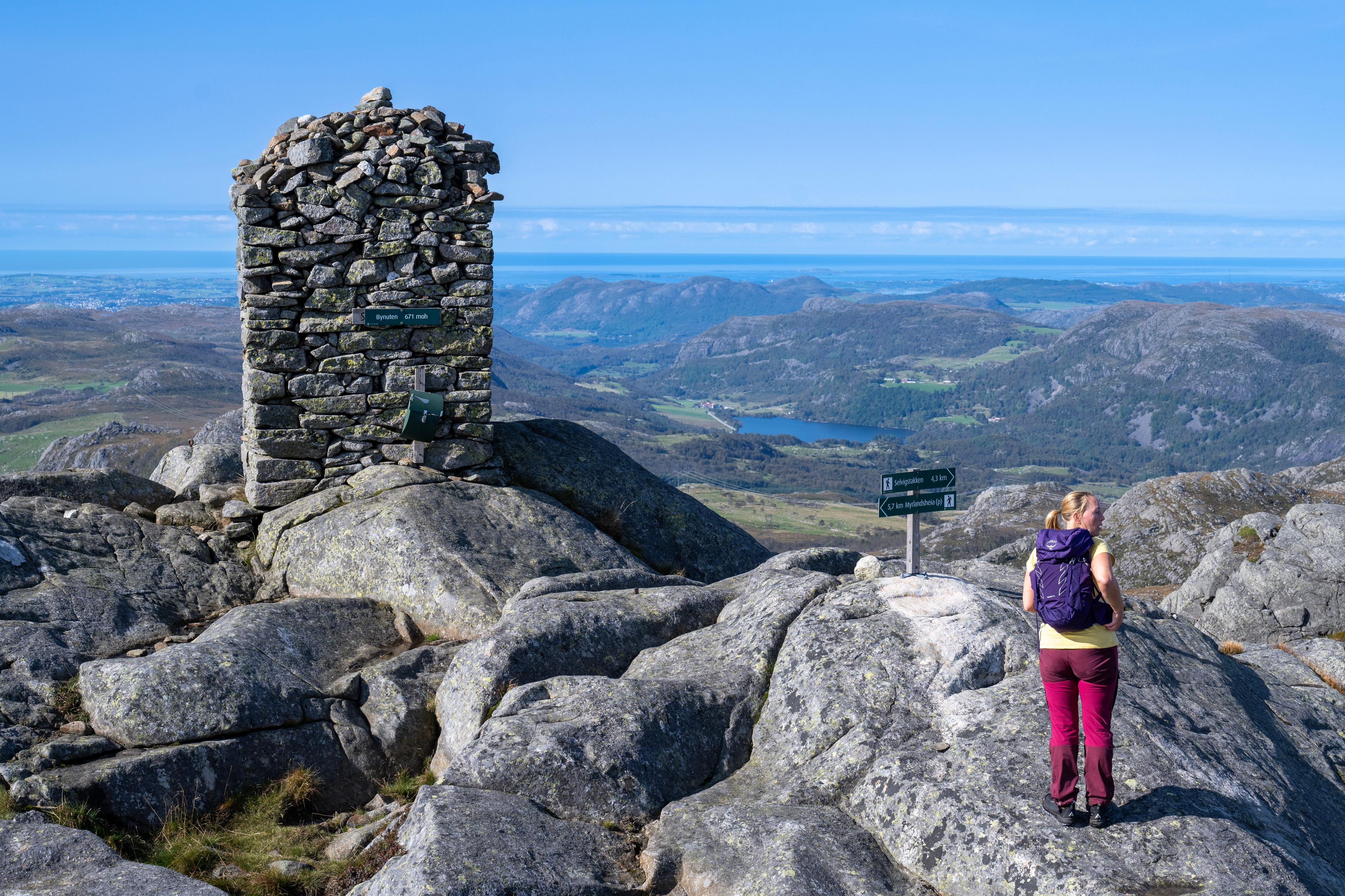 mountain hike, mountain, guided hike,